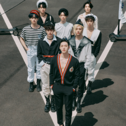 Stray Kids